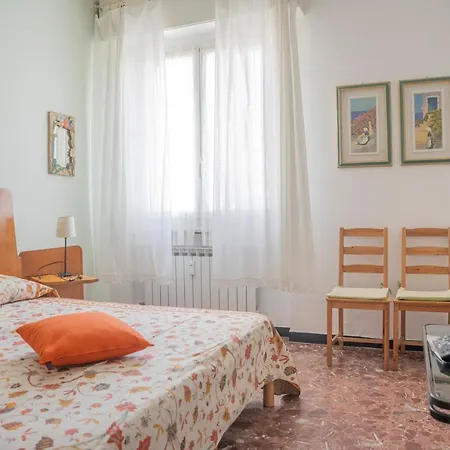 024 - Casa Lussuosa Vista Mare Ad Un Passo Dalla Spiaggia, Centro Citta'