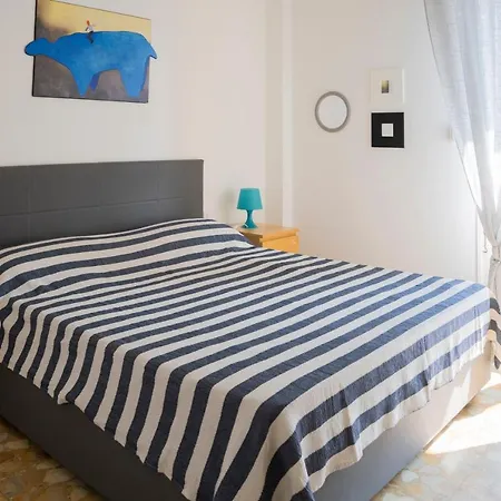 Διαμέρισμα 024 - Casa Lussuosa Vista Mare Ad Un Passo Dalla Spiaggia, Centro Citta' *