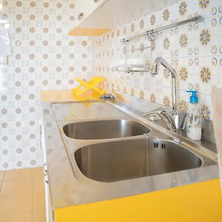 024 - Casa Lussuosa Vista Mare Ad Un Passo Dalla Spiaggia, Centro Citta'