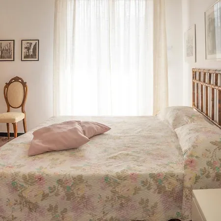 024 - Casa Lussuosa Vista Mare Ad Un Passo Dalla Spiaggia, Centro Citta' Apartment