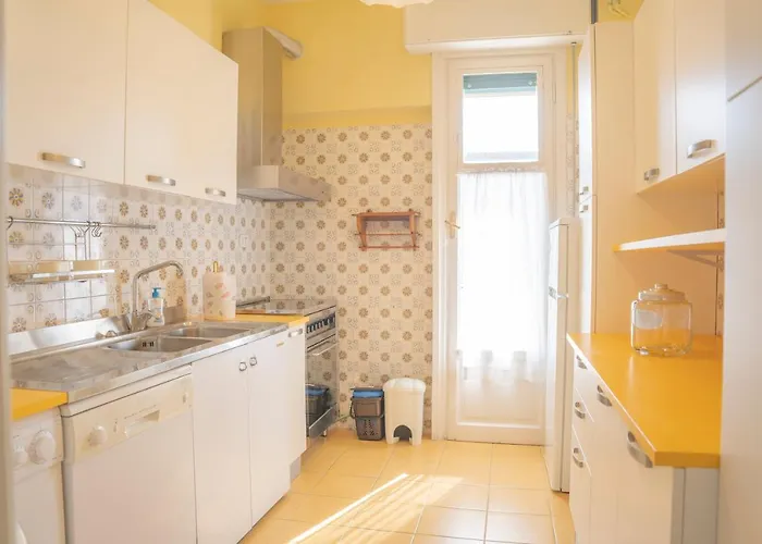 Appartement 024 - Casa Lussuosa Vista Mare Ad Un Passo Dalla Spiaggia, Centro Citta' *