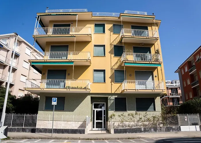 024 - Casa Lussuosa Vista Mare Ad Un Passo Dalla Spiaggia, Centro Citta'