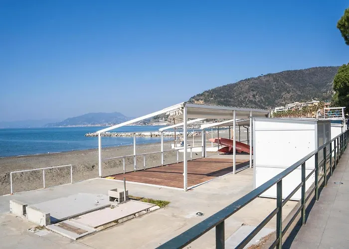 024 - Casa Lussuosa Vista Mare Ad Un Passo Dalla Spiaggia, Centro Citta' Appartement