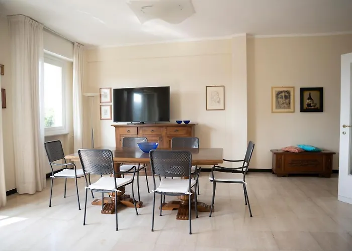 Appartement 024 - Casa Lussuosa Vista Mare Ad Un Passo Dalla Spiaggia, Centro Citta'